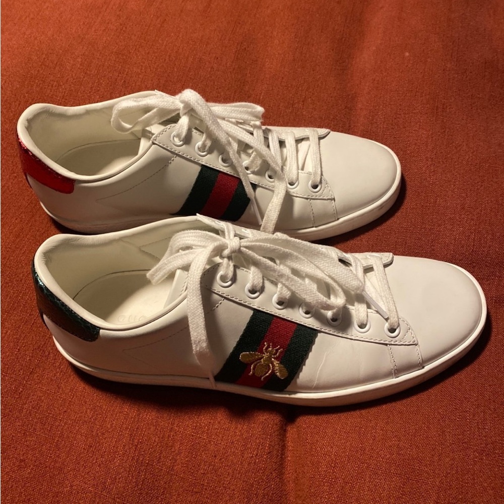 Gucci sneakers size 39
